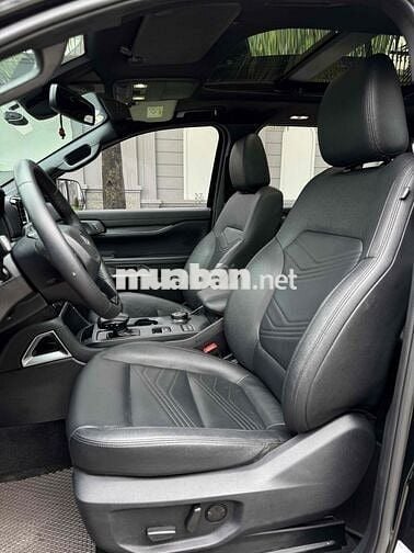 🚘 Ford Everest 2022 Titanium 4x4 1 chủ siêu đẹp 🚘