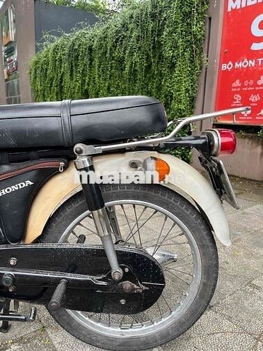 Honda 67 5 số . vè zin . đồ zin nhiều . BS 69 2425