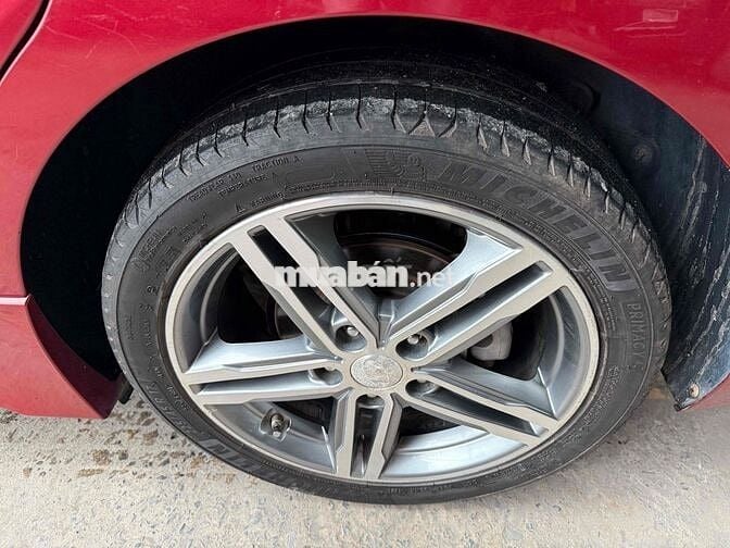 Hyundai Elantra 2018 1.6 AT Sport - 51000 km