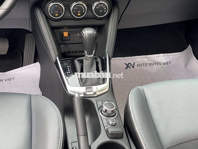 Mazda 2 Luxury 2022 Đỏ Candy Siêu Lướt 5.200km