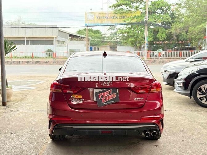 Hyundai Elantra 2018 1.6 AT Sport - 51000 km