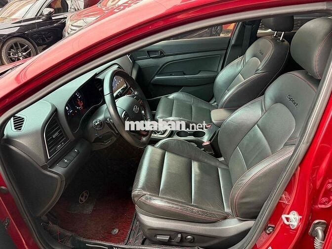 Hyundai Elantra 2018 1.6 AT Sport - 51000 km
