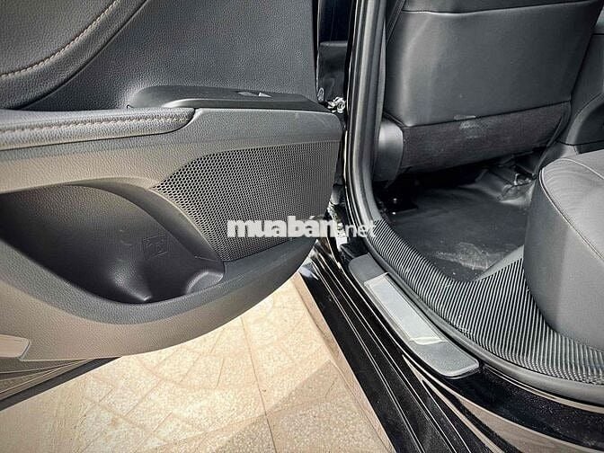 🚘 Toyota Camry 2.5Q 2023 Đen 14.000 km