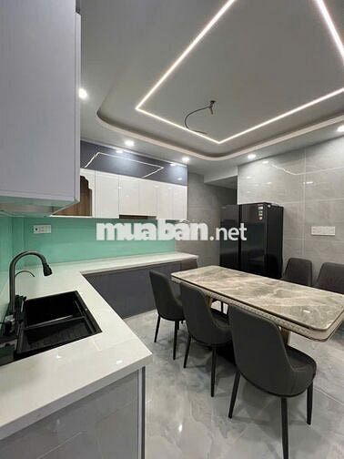 SIÊU PHẨM NHÀ PHỐ  5 TẦNG SẴN THANG MÁY NỘI THẤT CAO CẤP