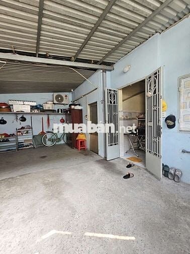 CẦN CHO THUÊ GẤP CĂN NHÀ CẤP 4 GẦN NGAY TRƯỜNG MẦM NON CÚC HỌA MI.