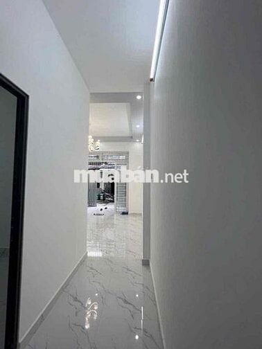 nhà 4x15m 1 lầu 3pn 2wc, hẻm xe hơi đường Liên Khu 5 6. Bình Tân