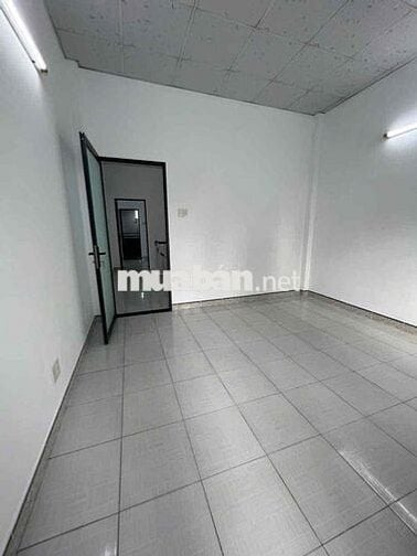 nhà 4x15m 1 lầu 3pn 2wc, hẻm xe hơi đường Liên Khu 5 6. Bình Tân