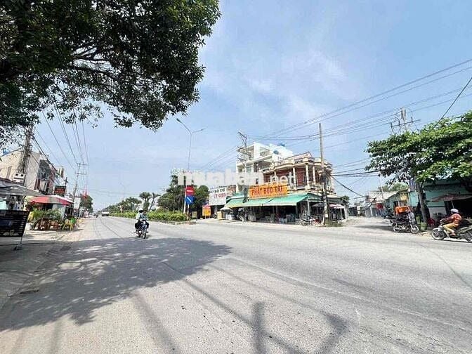 Đất Sát kcn Tân Đức 5x25m giá 1ty250