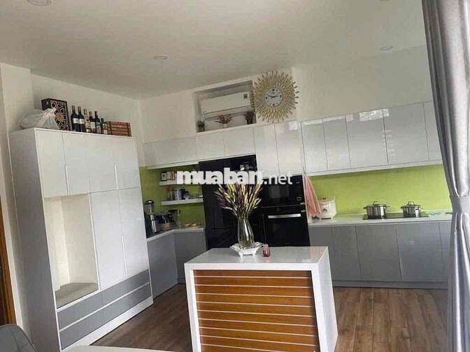 🌺Cần bán nhà góc 2 MTKD KDC Lê Thành . DT : 10m*17m . Giá bán : 18 tỷ