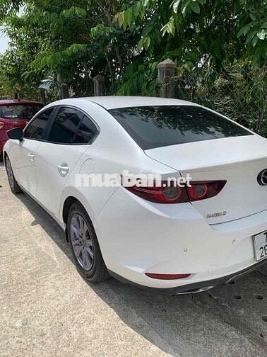 Mazda 3 2023 1.5L Luxury - 350000 km 1chu mua mới