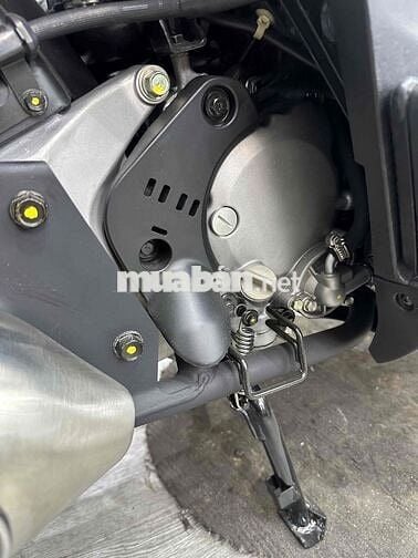 SH Ý 2010 150i SM104 HSCT