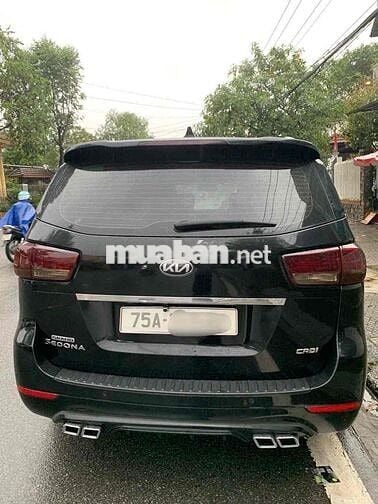 Kia Sedona 2016 2.2L DAT - 80000 km