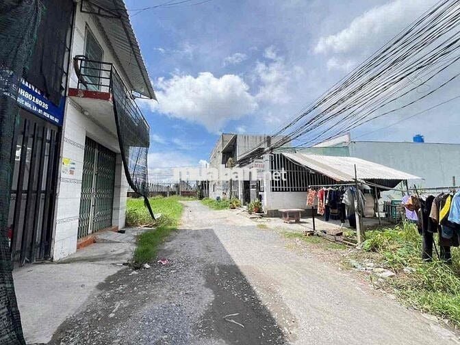 Đất Sát kcn Tân Đức 5x25m giá 1ty250