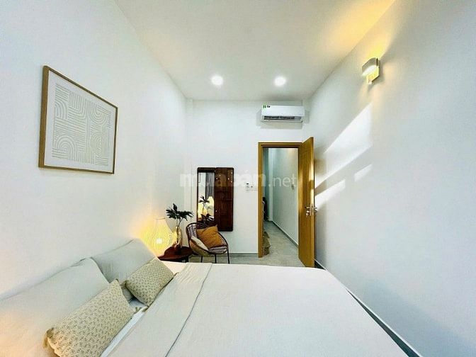 Bán nhà cực rẻ đường Trần Bình Trọng, Quận 5, 49m2,SHR giá 3 tỷ 850 TL