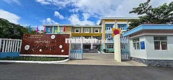 CẦN CHO THUÊ GẤP CĂN NHÀ CẤP 4 GẦN NGAY TRƯỜNG MẦM NON CÚC HỌA MI.