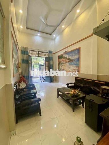 Nhà 2 tầng thổ cư 87m² – phù hợp gia đình có người lớn tuổi cần phòng