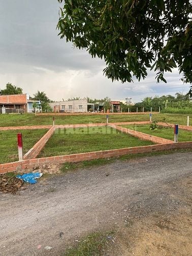 ĐẤT BÁN CHÍNH CHỦ ĐỨC HÒA CHỈ 620TR CÓ SỔ RIÊNG ĐƯỜNG THÔNG 