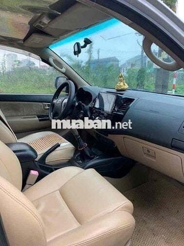 Toyota Fortuner 2016 2.4G 4x2 MT - 88000 km