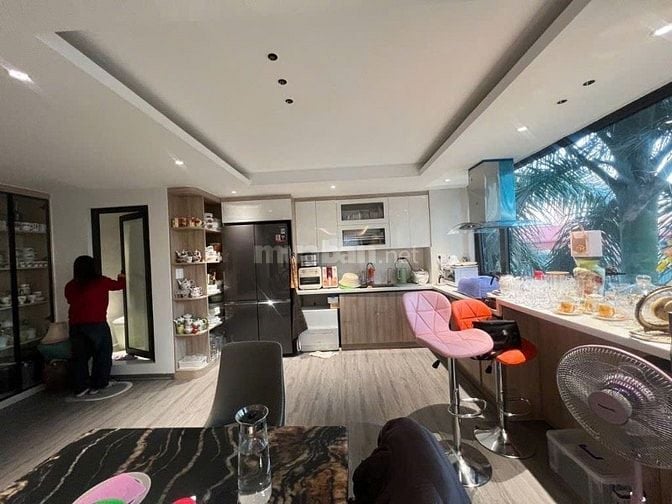 Bán nhà 7 tầng, lô góc, phố Vũ Hữu, quận Thanh Xuân