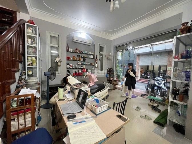 Bán nhà 7 tầng, lô góc, phố Vũ Hữu, quận Thanh Xuân