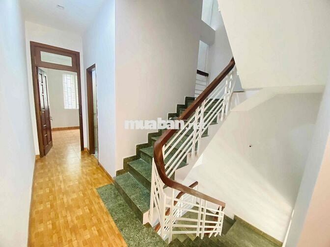 Nhà Mặt Tiền gần Parc Mall Q8, Ngan 4m dài 17,5m, Dòng tiền 18tr/thang