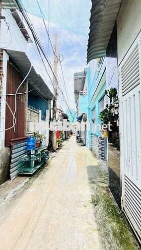 Nhà trung chánh chỉ nhỉnh 2 tỷ SHR, kẹt tiền bán gấp dt 40m2 full thổ.