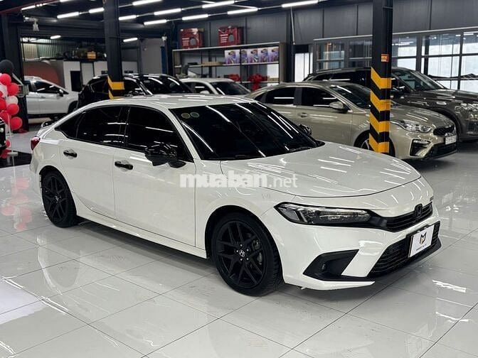 Honda Civic RS 2023 Trắng 54000 km