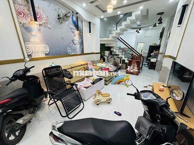 SỞ  HỮU NGAY,  NHÀ ĐẸP NGAY TT Q.7, 45 M2, ĐƯỜNG SỐ TÂN QUY,  CHỈ 7.9