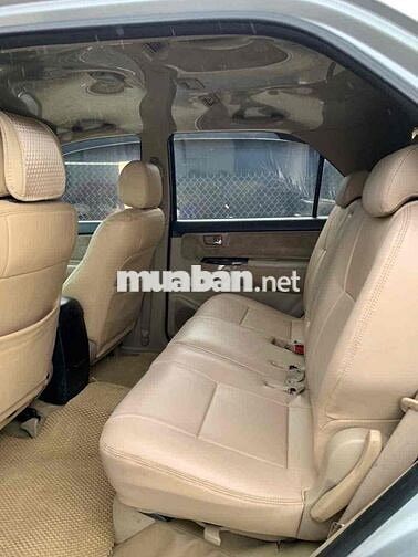 Toyota Fortuner 2016 2.4G 4x2 MT - 88000 km