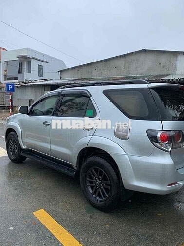 Toyota Fortuner 2016 2.4G 4x2 MT - 88000 km