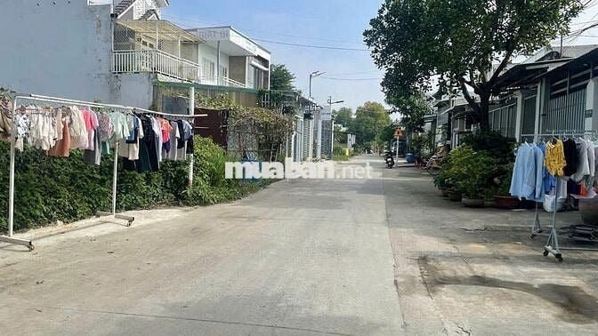 CHỦ NGỘP BÁN GẤP 2 LÔ ĐẤT LIỀN KỀ ~200M2 GẦN TRẠM THU PHÍ BỬU LONG