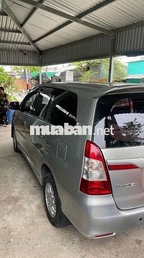 Toyota Innova 2014 E - 224000 km