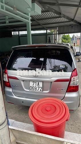 Toyota Innova 2014 E - 224000 km