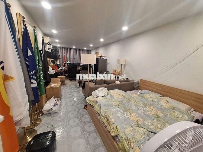 SIÊU PHẨM ĐẦU TƯ – BÁN GẤP TÒA VĂN PHÒNG CÓ THANG MÁY –– 170M²