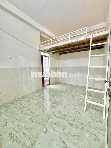 PHÒNG TRỌ GIÁ RẺ CÓ GÁC KHU TRUNG TÂM - GIÁP QUẬN 10 - FULL NỘI THẤT