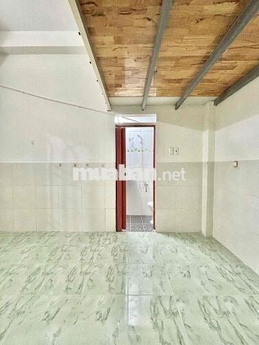 PHÒNG TRỌ GIÁ RẺ CÓ GÁC KHU TRUNG TÂM - GIÁP QUẬN 10 - FULL NỘI THẤT