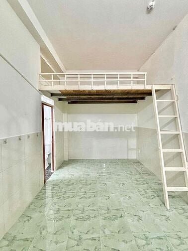 PHÒNG TRỌ GIÁ RẺ CÓ GÁC KHU TRUNG TÂM - GIÁP QUẬN 10 - FULL NỘI THẤT