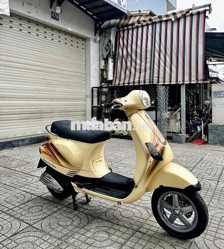 Piaggio Vespa 125 2009 Vàng kem