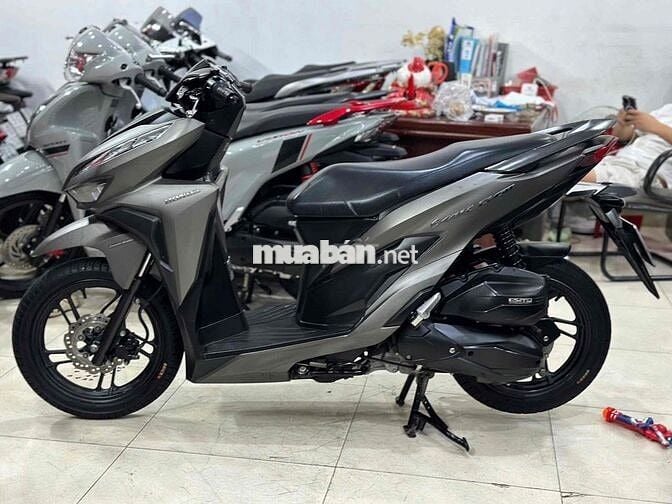 Honda Vario 150.Bản Nâu Đen.Máy zin.Xe đẹp giá tôt