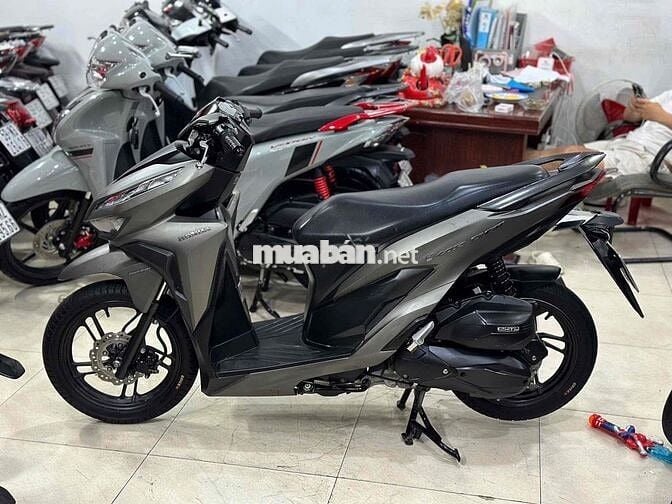 Honda Vario 150.Bản Nâu Đen.Máy zin.Xe đẹp giá tôt