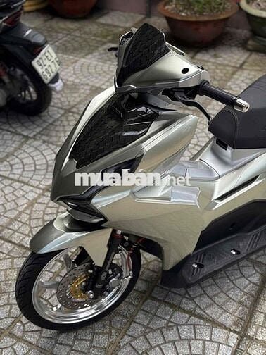 Honda AB150 màu Bạc