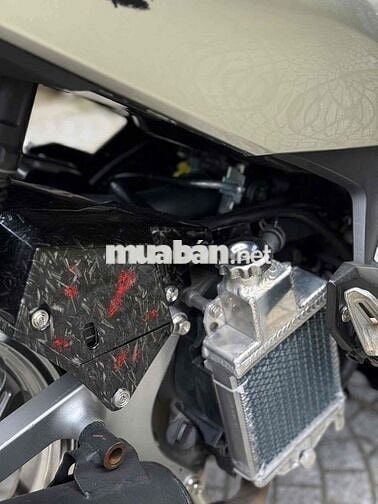 Honda AB150 màu Bạc