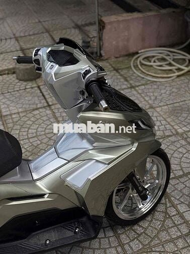 Honda AB150 màu Bạc
