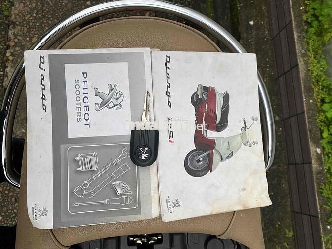 BÁN XE HÃNG PHAP . PEUGEOT diango 2017