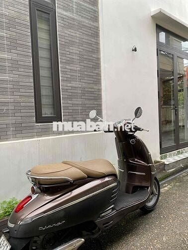 BÁN XE HÃNG PHAP . PEUGEOT diango 2017