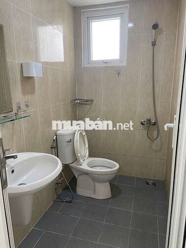 Cho Thuê Căn Hộ 2 Phòng Ngủ 70m2 2 Phong Ngủ Moscow Cầu Tham Lương TB