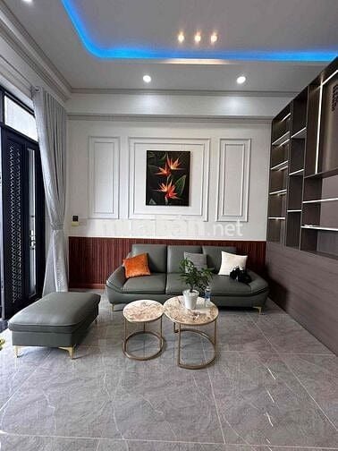 VỀ QUÊ NUÔI CÁ VÀ TRỒNG THÊM RAU