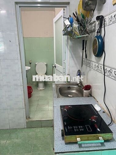 Phòng trọ 25m2 Đặng Thuỳ Trâm. Cách ĐH Văn Lang 100m