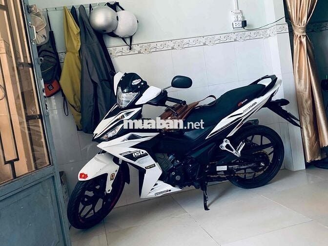 giấy tờ đầy đủ hộp pháp