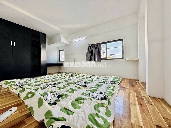 PHÒNG TRỌ GẦN CHỢ BÀ CHIỂU BAN CÔNG THOÁNG - NƠ TRANG LONG BÌNH THẠNH